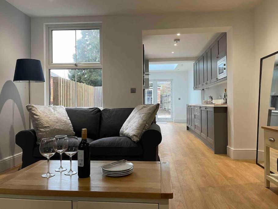 May Cottage In Stratford Upon Avon Esterno foto